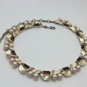AMAZING Vintage ** LISNER ** Red Rhinestone & Baby Pink Pearl Necklace Signed